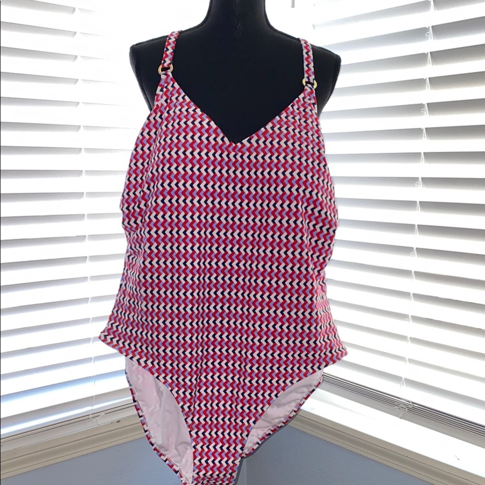 NWT Pink and White Patterned Swimsuit